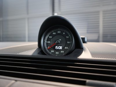 2020 Porsche PANAMERA thumbnail 39