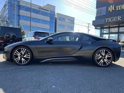 2018 BMW I8 — фото 16