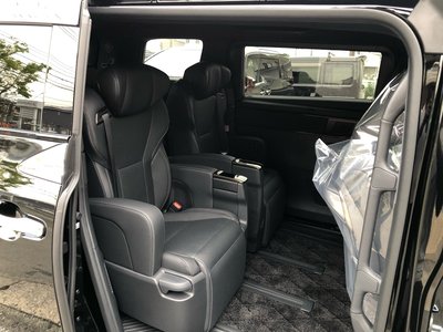 صورة 34 لـ 2026 Toyota ALPHARD
