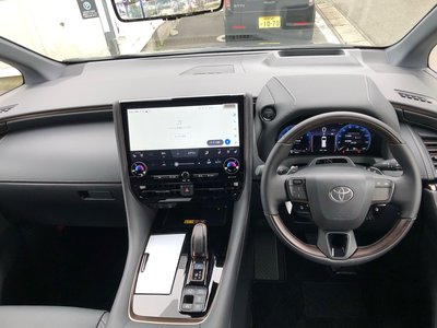 صورة 32 لـ 2026 Toyota ALPHARD