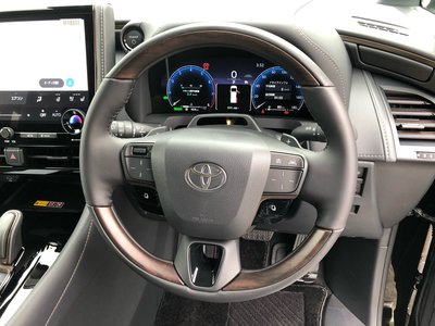 صورة 19 لـ 2026 Toyota ALPHARD