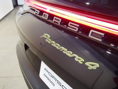 2022 Porsche PANAMERA 照片 15
