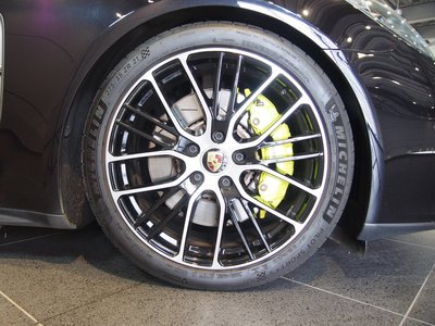 2022 Porsche PANAMERA 照片 13