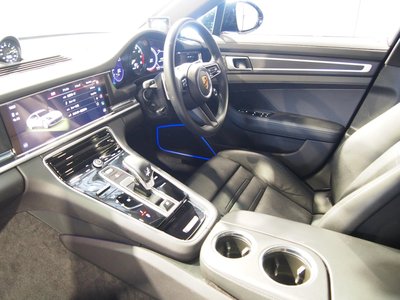 2022 Porsche PANAMERA 照片 44