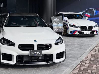 2025 BMW X6 thumbnail 75