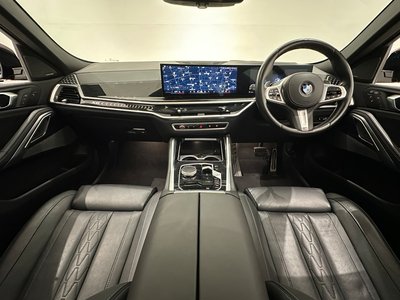 2025 BMW X6 thumbnail 44