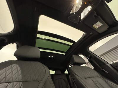 2025 BMW X6 photo 8
