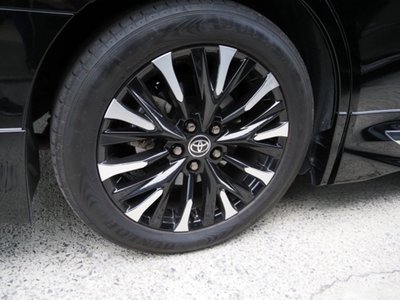 صورة 17 لـ 2025 Toyota ALPHARD