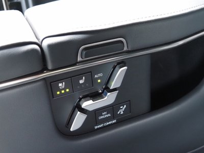 صورة 30 لـ 2025 Toyota ALPHARD