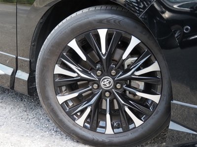 صورة 14 لـ 2025 Toyota ALPHARD