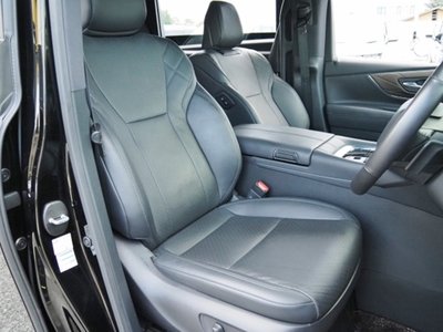 صورة 21 لـ 2025 Toyota ALPHARD