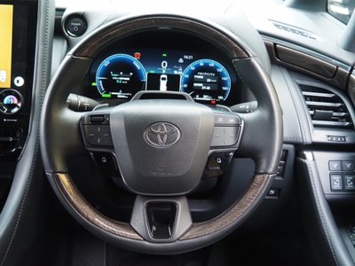 صورة 39 لـ 2025 Toyota ALPHARD