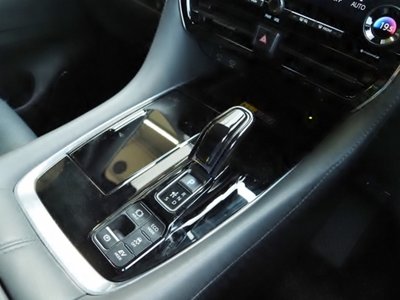 صورة 55 لـ 2025 Toyota ALPHARD
