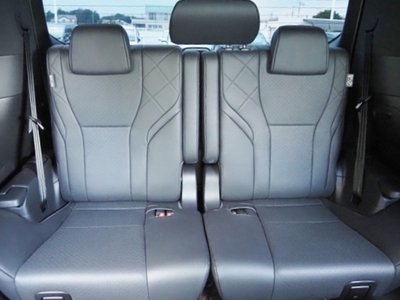 صورة 32 لـ 2025 Toyota ALPHARD