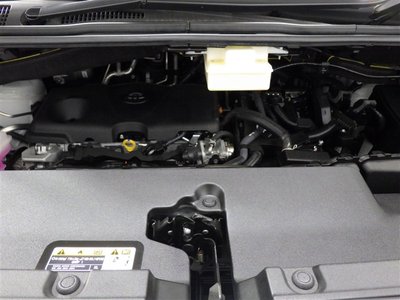 صورة 33 لـ 2025 Toyota ALPHARD