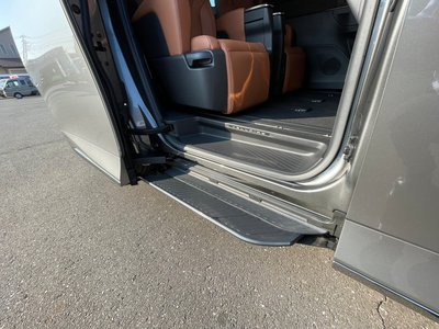 صورة 14 لـ 2026 Toyota VELLFIRE