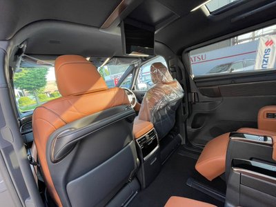 صورة 38 لـ 2026 Toyota VELLFIRE