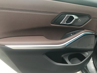 2025 BMW 3 SERIES thumbnail 57