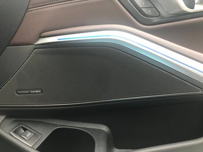2025 BMW 3 SERIES thumbnail 28