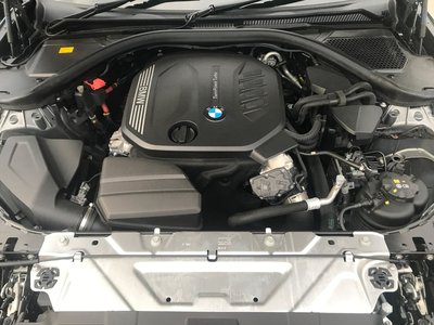 2025 BMW 3 SERIES photo 12