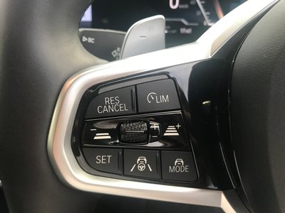 2025 BMW 3 SERIES thumbnail 23