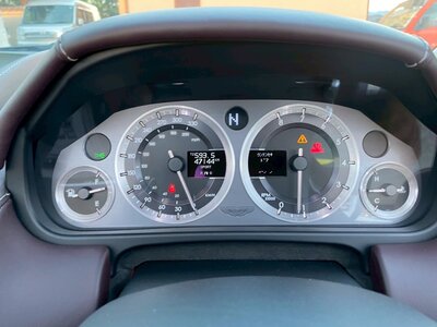 صورة 24 لـ 2008 Aston Martin V8 VANTAGE ROADSTER