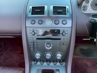 صورة 25 لـ 2008 Aston Martin V8 VANTAGE ROADSTER
