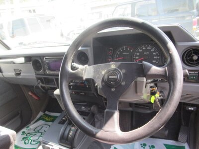 2001 Toyota LAND CRUISER 70 — фото 18