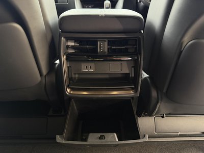 صورة 49 لـ 2024 Toyota ALPHARD