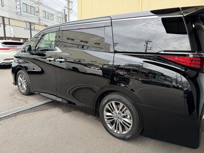 صورة 14 لـ 2024 Toyota ALPHARD