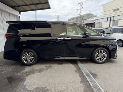 صورة 8 لـ 2024 Toyota ALPHARD