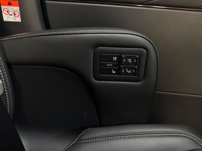 صورة 50 لـ 2024 Toyota ALPHARD