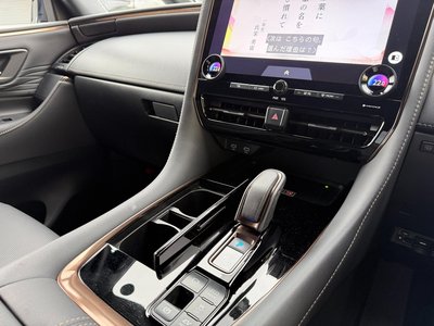 صورة 22 لـ 2024 Toyota ALPHARD