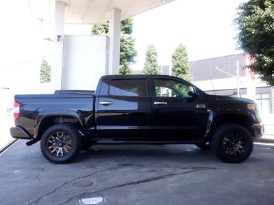 2019 Toyota TUNDRA 照片 6