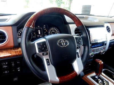 2019 Toyota TUNDRA 照片 66