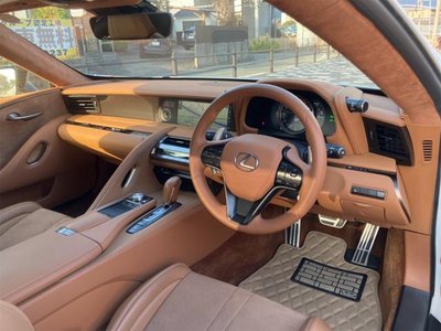 صورة مصغرة 2 لـ 2020 Lexus LC