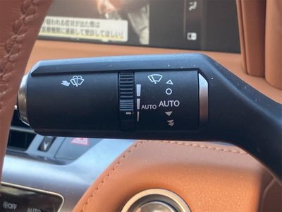 صورة مصغرة 47 لـ 2020 Lexus LC
