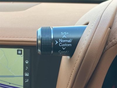 صورة مصغرة 43 لـ 2020 Lexus LC