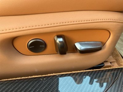 صورة مصغرة 57 لـ 2020 Lexus LC