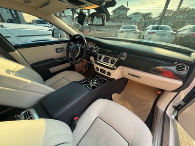 2014 ROLLS-ROYCE GHOST — миниатюра 14