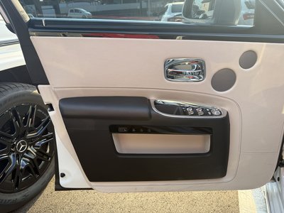 2014 ROLLS-ROYCE GHOST — миниатюра 24
