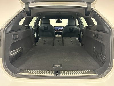2026 BMW I5 TOURING photo 17
