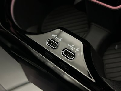 2026 BMW I5 TOURING photo 35