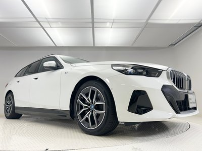 2026 BMW I5 TOURING photo 19