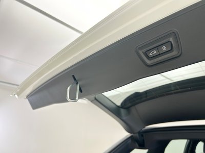 2026 BMW I5 TOURING photo 18