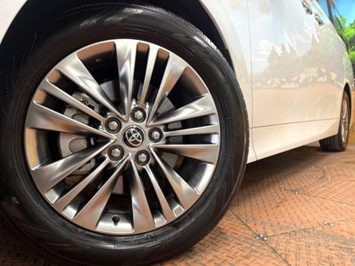 صورة 13 لـ 2024 Toyota ALPHARD