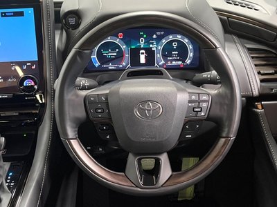 صورة 46 لـ 2024 Toyota ALPHARD
