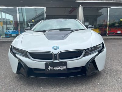 صورة 39 لـ 2015 BMW I8