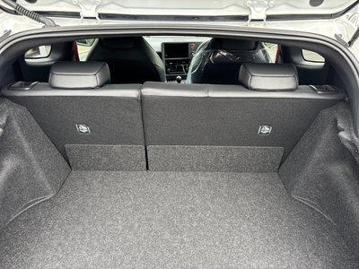 2025 Toyota GR YARIS — фото 19