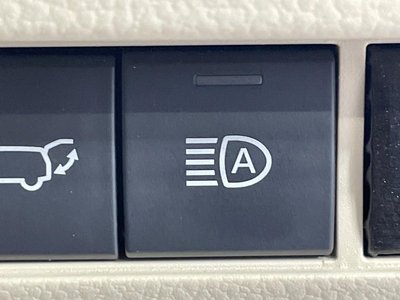 2024 Toyota LAND CRUISER 300 thumbnail 42